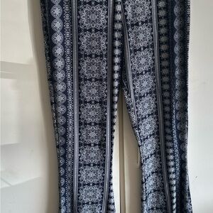 Satina Elegant Navy and White Patterned Trousers